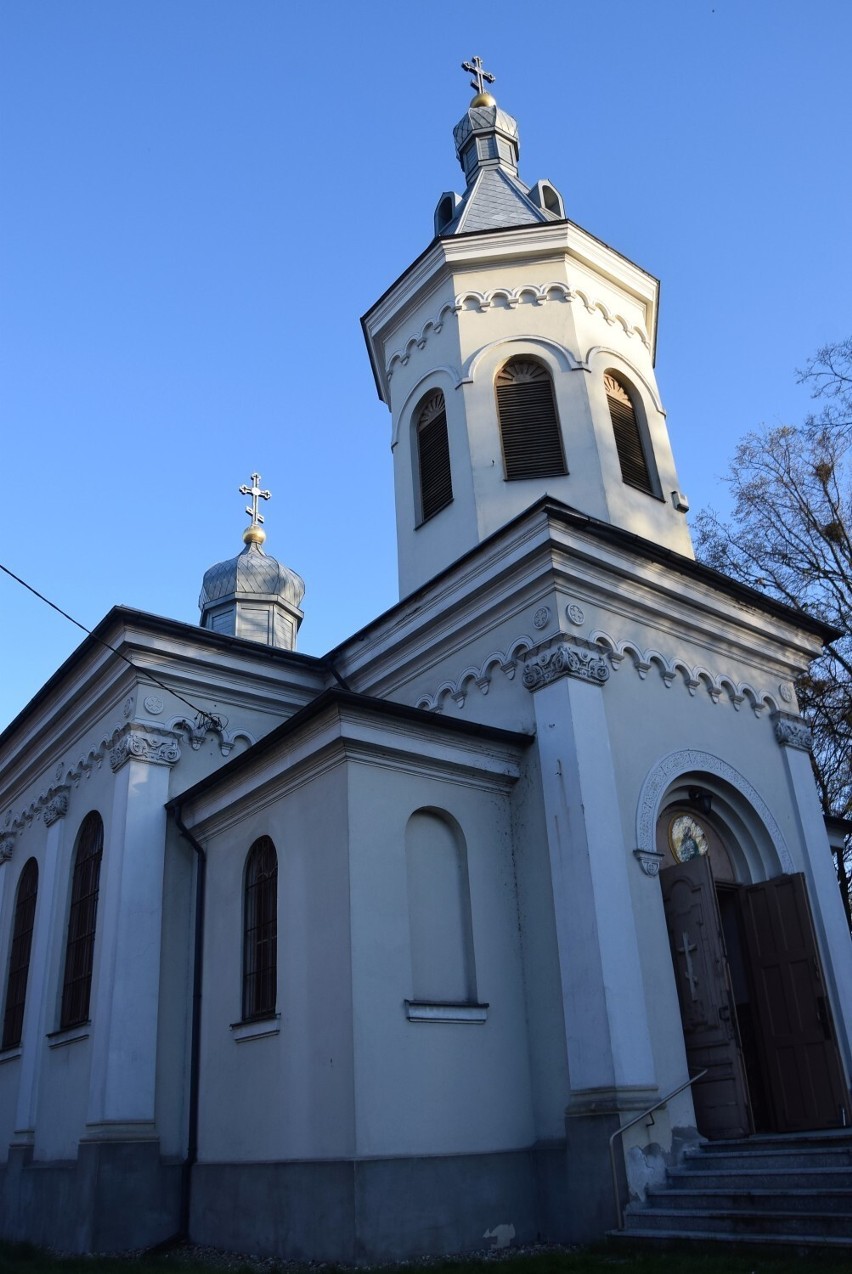 Ulica Niecała. Znajdują się tutaj ciekawe budynki m.in. dom...