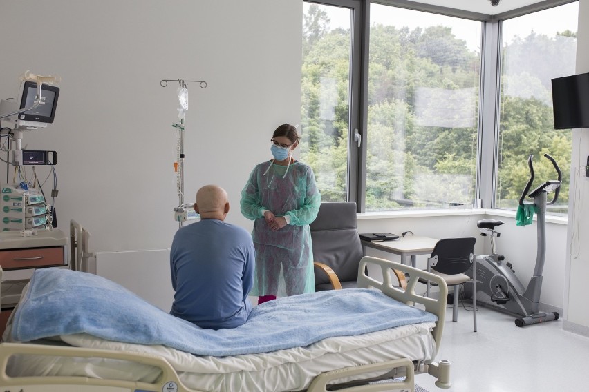 Pomimo pandemii, UCK w Gdańsku utrzymało program transplantacyjny. Od czerwca widoczny wzrost liczby przeprowadzanych przeszczepów