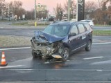 Auto fundacji zostało kompletnie zniszczone w wyniku pościgu policyjnego. "Chcemy prosić Was o pomoc" 