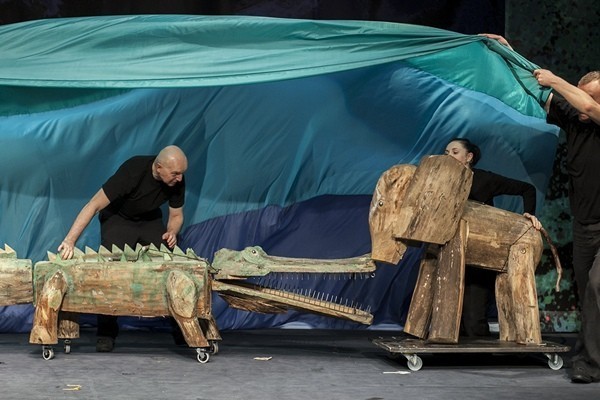 Teatr Lalek Wrocław zaprasza na premierę "Co krokodyl jada na obiad?"