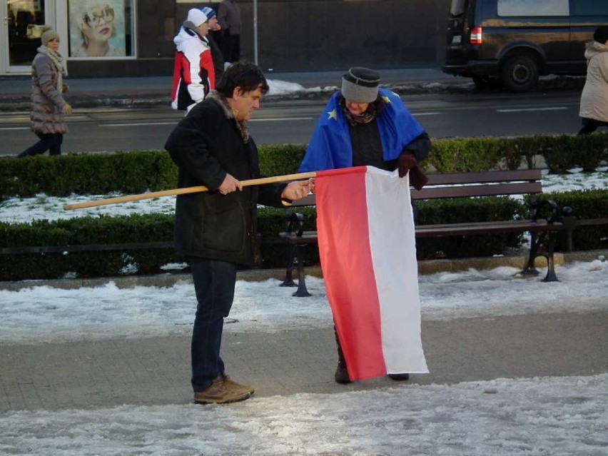 Manifestacja KOD w Poznaniu. Tym razem w obronie wolnych...