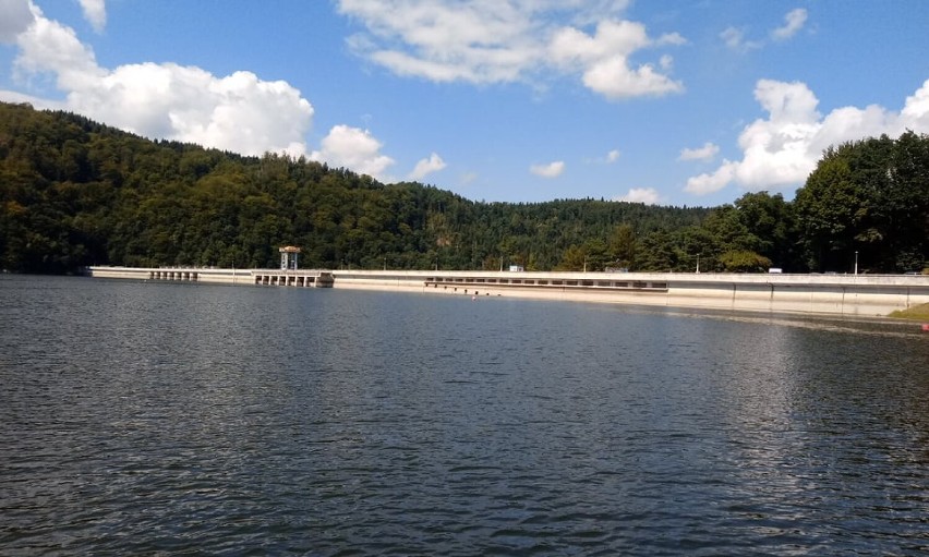 Nasza propozycja na koniec wakacji - basen odkryty w Jaśle i rejs z Gródka nad Dunajcem pod zaporę w Rożnowie