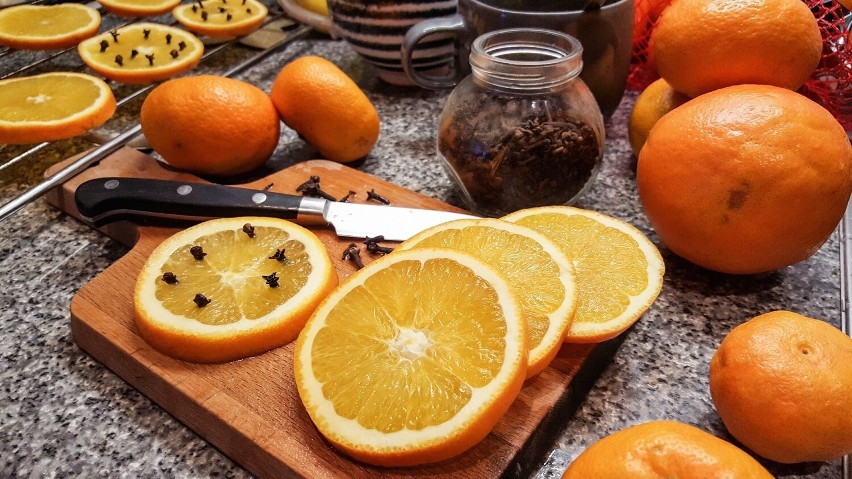 Nalewka pomarańczowa z goździkami to wyjątkowo aromatyczny i...