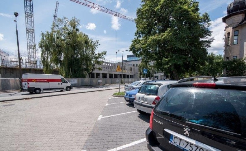 Nowe parkingi w Toruniu. Gdzie powstały?      