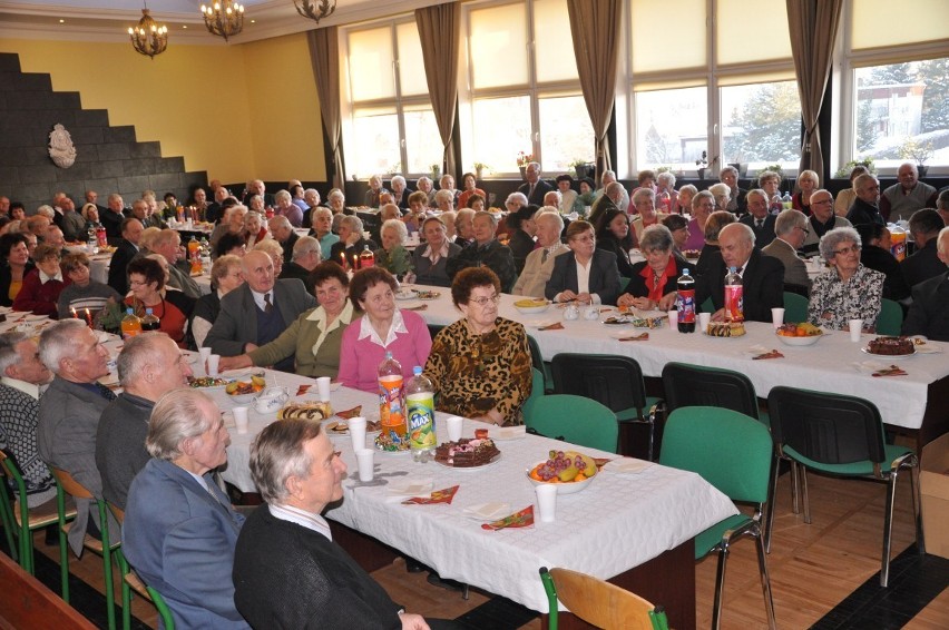 Wigilia seniorów w Chmielnie