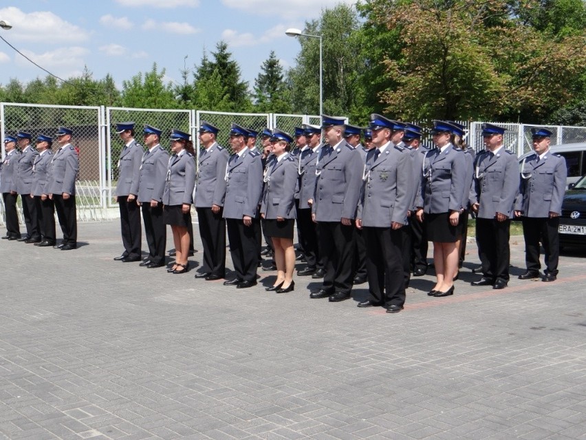 Święto Policji 2013 w Radomsku - uroczysty apel przed KPP
