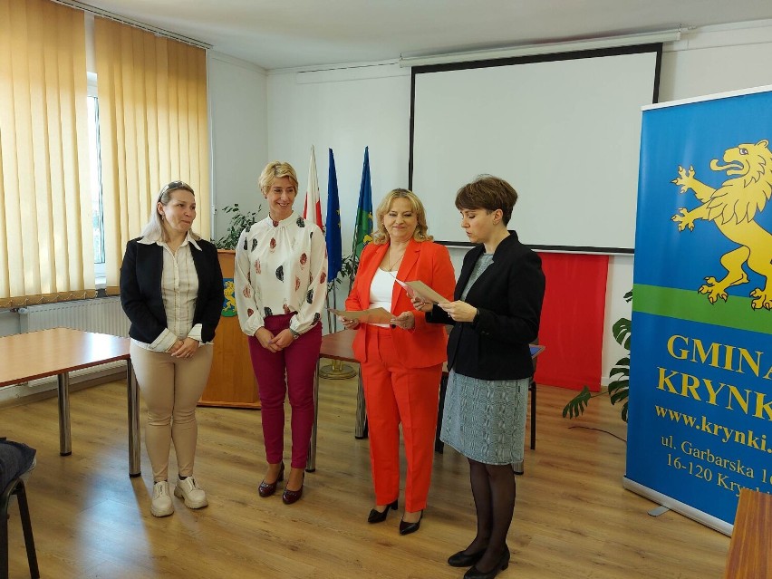 Burmistrz Krynek wręczyła sportowcom nagrody za wysokie osiągnięcia