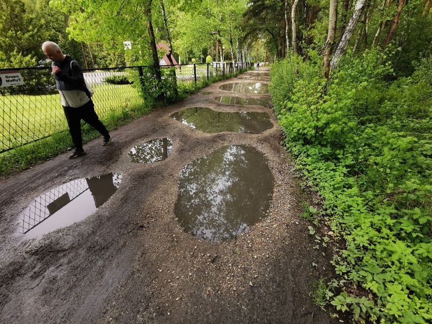 Po deszczu lepiej wybrać inną drogę, by dojść nad Chechło