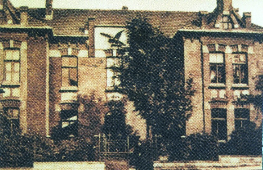 Pierwsze lata XX w. Budynek Towarzystwa Gimnastycznego Sokół