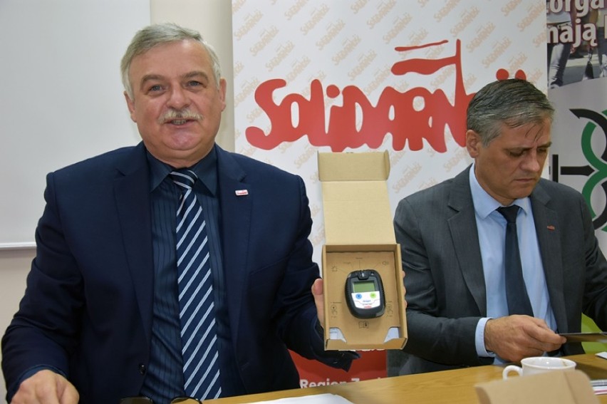 Czujniki czadu od Solidarności w Legnicy [ZDJĘCIA] 