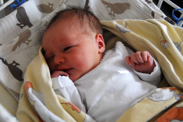 Kornelia Jaszczyk z Nowego Glinnika
Urodziła się 21 maja 2018 r.
waga 3430 g, dł. 58 cm