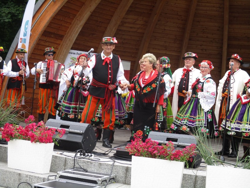 Skierniewicki Zespół Ustronie jako gość specjalny Buskich...