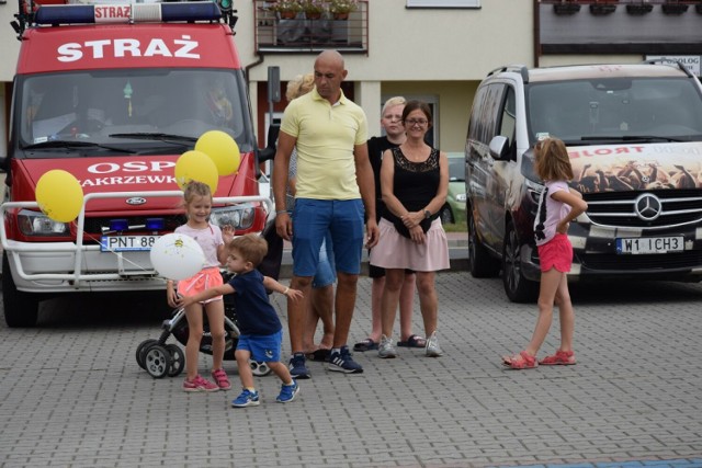 Michał Wiśniewski i fndacja Po Pierwsze w Zbąszyniu. Finał akcji "Szafowanie" - 22.08.2021