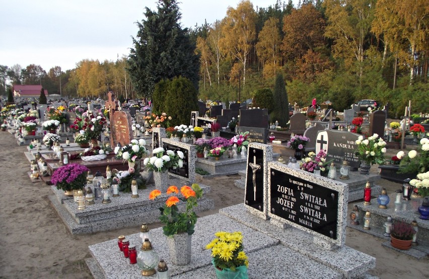 Czas wspomnienia bliskich. 1 listopada na zbąszyńskim cmentarzu komunalnym