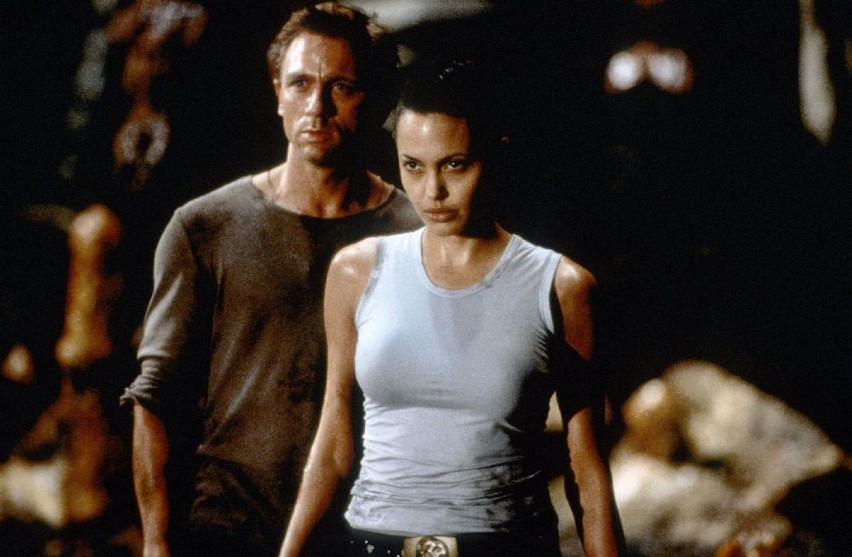 Sobota; Polsat, godz. 22:30
opis:
Lara Croft mieszka w...