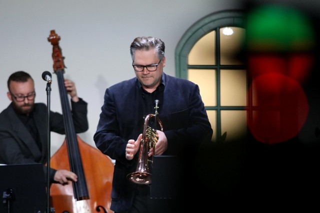 Zaduszki Jazzowo-Artystyczne w Piotrkowie. Upamiętniono Tomasza Stańko i Marka Karewicza