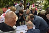Mieszkańcy ulicy Miedniewickiej spotkali się z prezydentem Skierniewic [ZDJĘCIA]