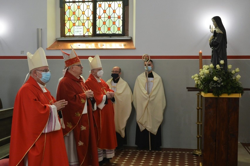 Nowe opolskie sanktuarium. W Głębinowie pod Nysą biskup ustanowił dziś sanktuarium świętej Rity