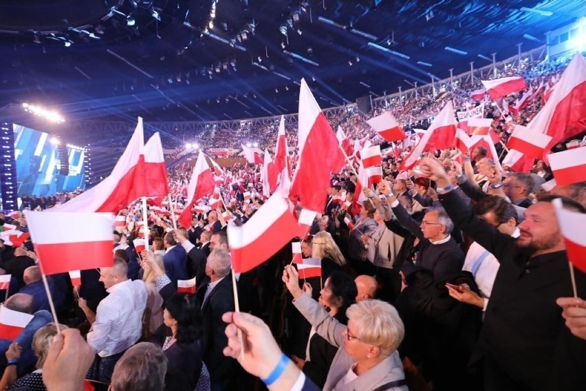 Wybory parlamentarne 2023 coraz bliżej! akie są przewidywania wyborców po konwencji PiS w Katowicach