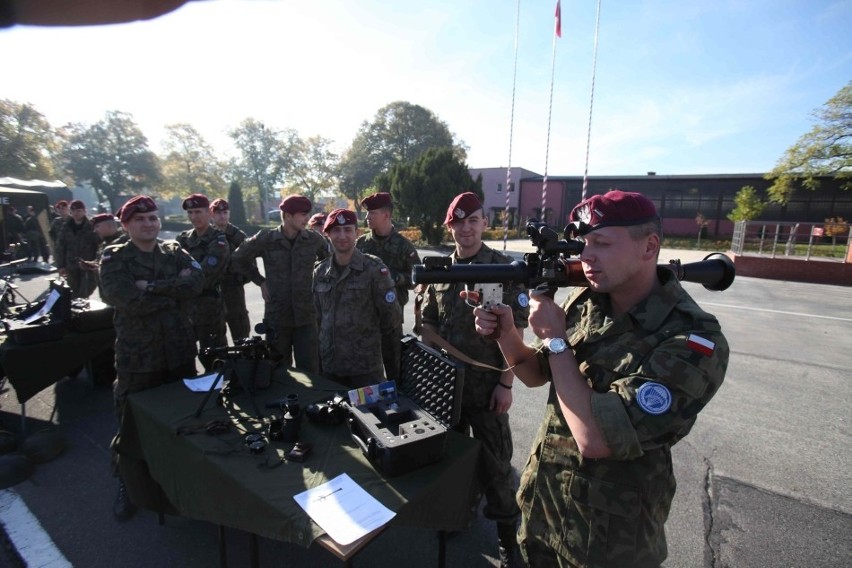Dzień otwarty 6. batalionu powietrznodesantowego w Gliwicach [ZOBACZ ZDJĘCIA]
