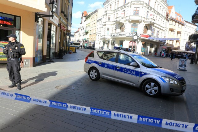 Pakistańczyk pobity w centrum Warszawy, policja szuka sprawców/ ZDJĘCIE ILUSTRACYJNE