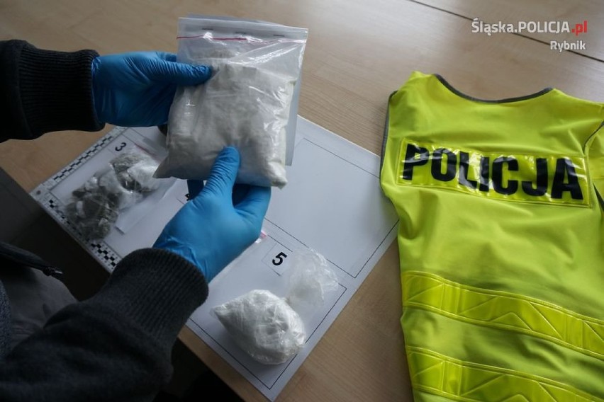 6,5 tysiąca działek amfetaminy w Rybniku przejęli kryminalni