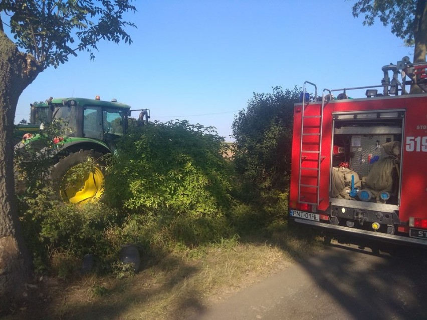 Zderzenie ciężarówki z traktorem