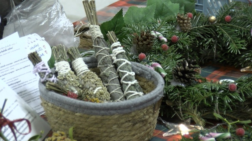 Jarmark świąteczny w Zawoni.