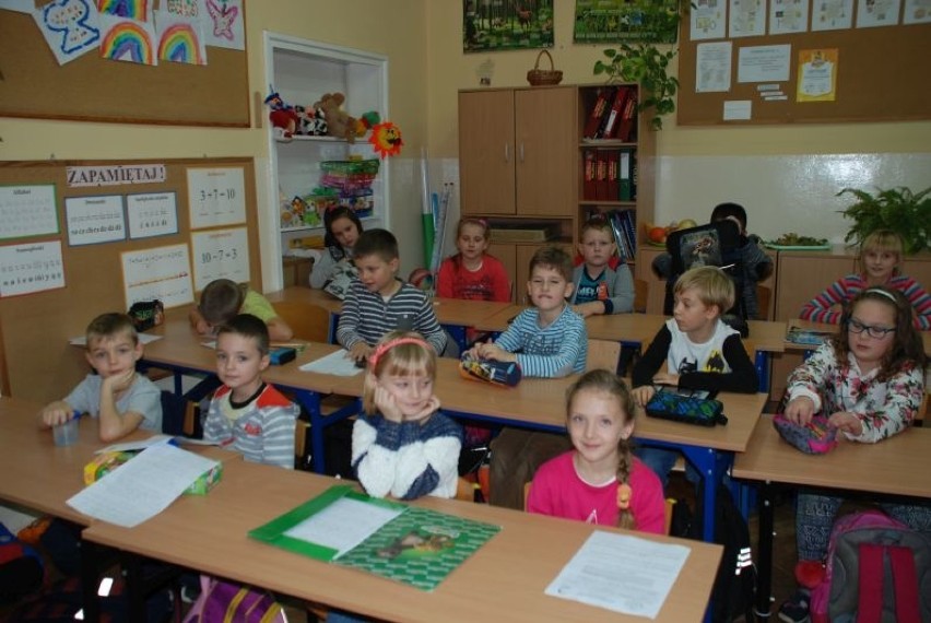 Szkoła podstawowa w Płowcach - to jedna z dwóch podstawówek...