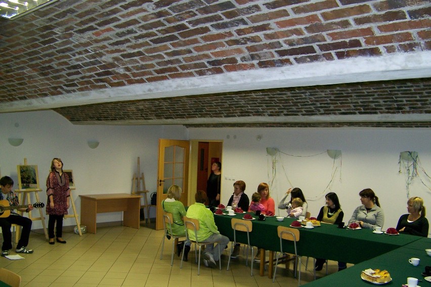 Klub mam w Centrum Inicjatyw Społecznych w Chorzowie działa już od roku