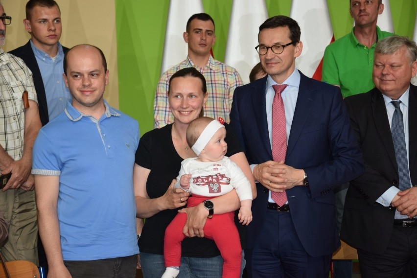 Premier Mateusz Morawiecki gościł w Żninie. Spotkał się z...