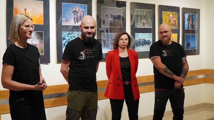 ZaPuszczeni w Białowieskiej pokazali swoje fotografie. Wystawa w Hajnowskim Domu Kultury