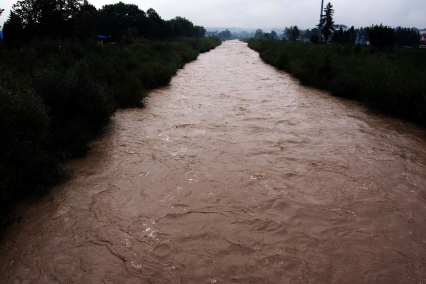 WAŻNE: Alarm powodziowy w Małopolsce, poziom rzek rośnie