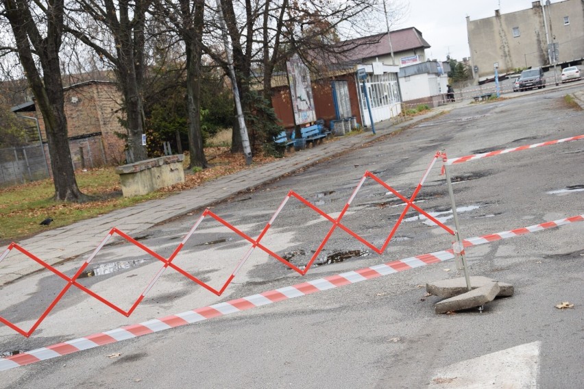 Nowy blok przy Juliusza w Zduńskiej Woli. Co się dzieje na placu budowy?