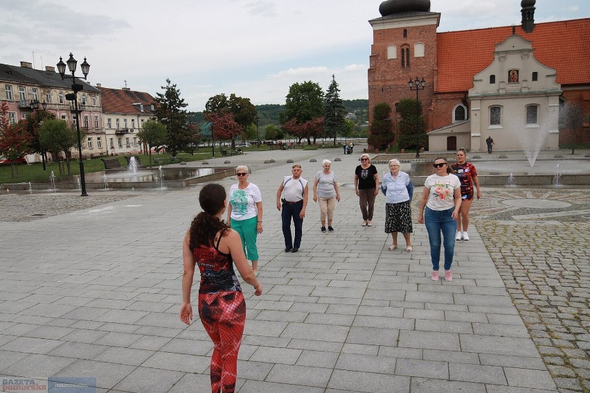 Cotygodniowe zajęcia ruchowe pod hasłem "W zdrowym ciele...