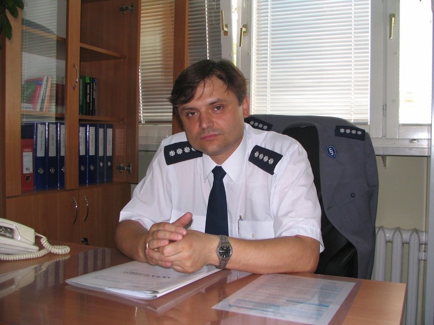 Kusz był także naczelnikiem sekcji kryminalnej w Wągrowcu....