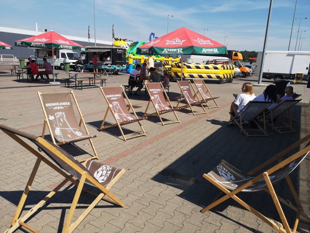 Na parkingu Galerii Grudziądzkiej stanęło 11 food trucków