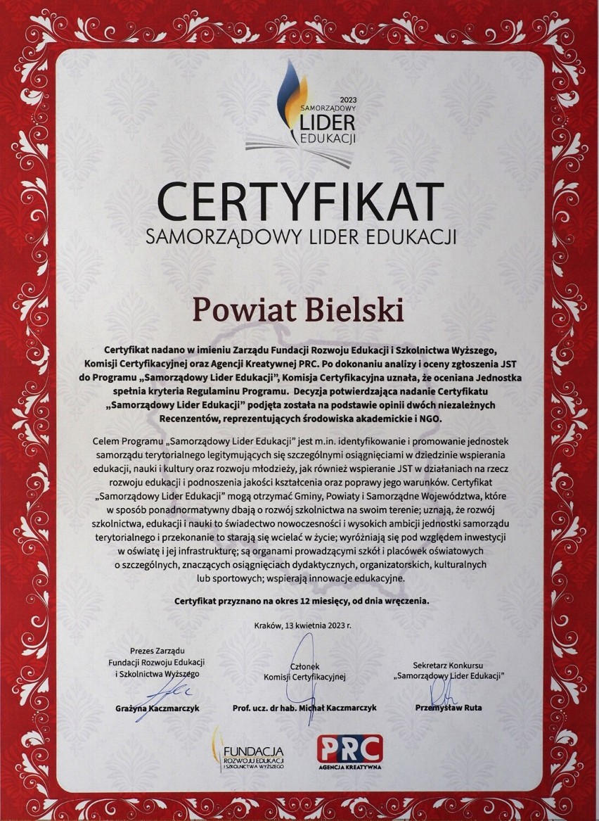 Starosta bielski otrzymał tytuł "Mecenasa Wiedzy", a powiat  „Samorządowego Lidera Edukacji”