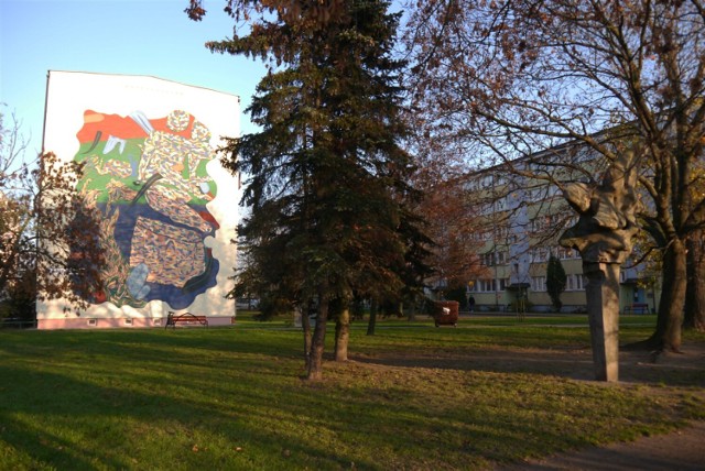 Kolejny mural pojawił się w Kaliszu. "Ogród wyobraźni" stworzył Ziemowit Fincek
