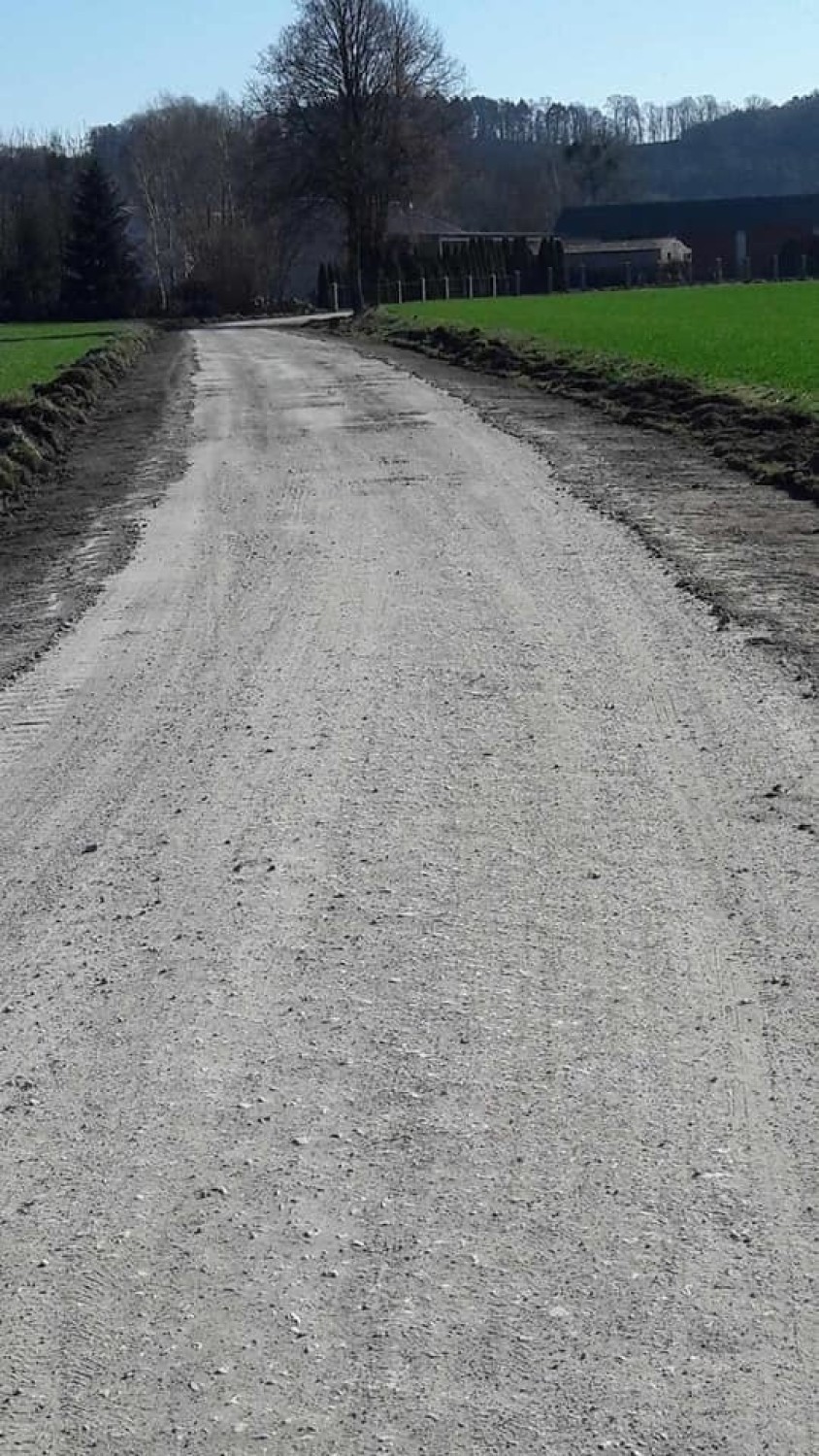 Ruszyła przebudowa drogi gminnej w Starogrodzie Dolnym
