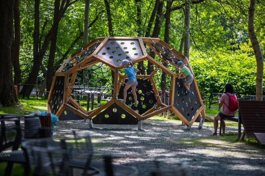 Zielona Plaża Miejska została wybudowana w ramach budżetu...