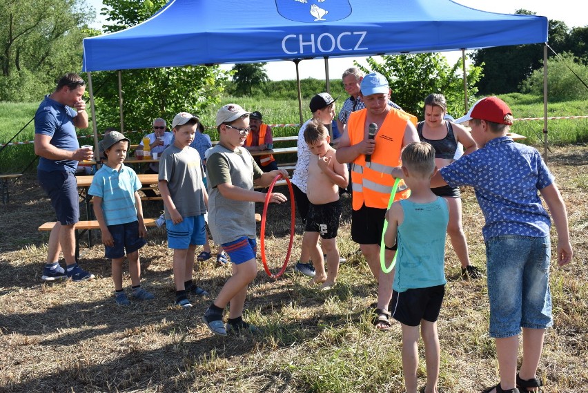 Piknik integracyjny nad Prosną. Organizatorzy zorganizowali zawody wędkarskie oraz przygotowali konkursy i zabawy dla dzieci oraz dorosłych