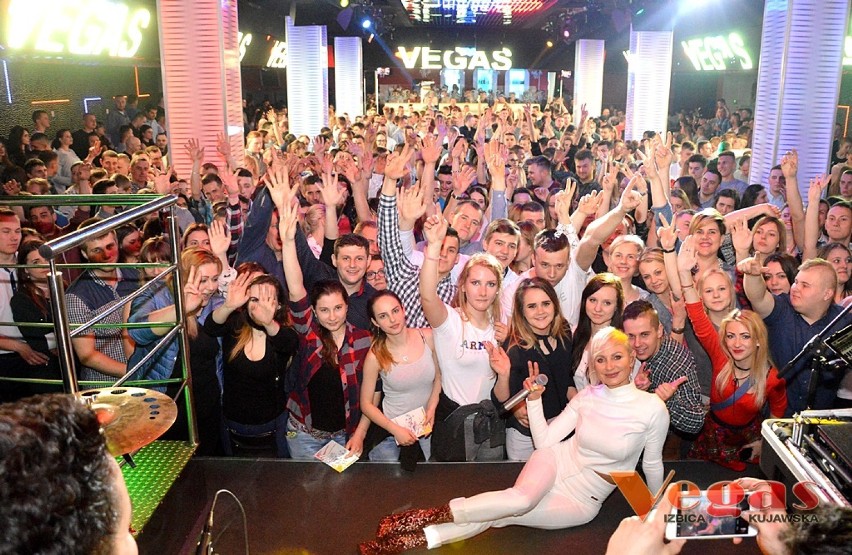 Zespół Mejk wystąpił na Wielkanoc 2018 w klubie Vegas Izbica Kujawska [zdjęcia]