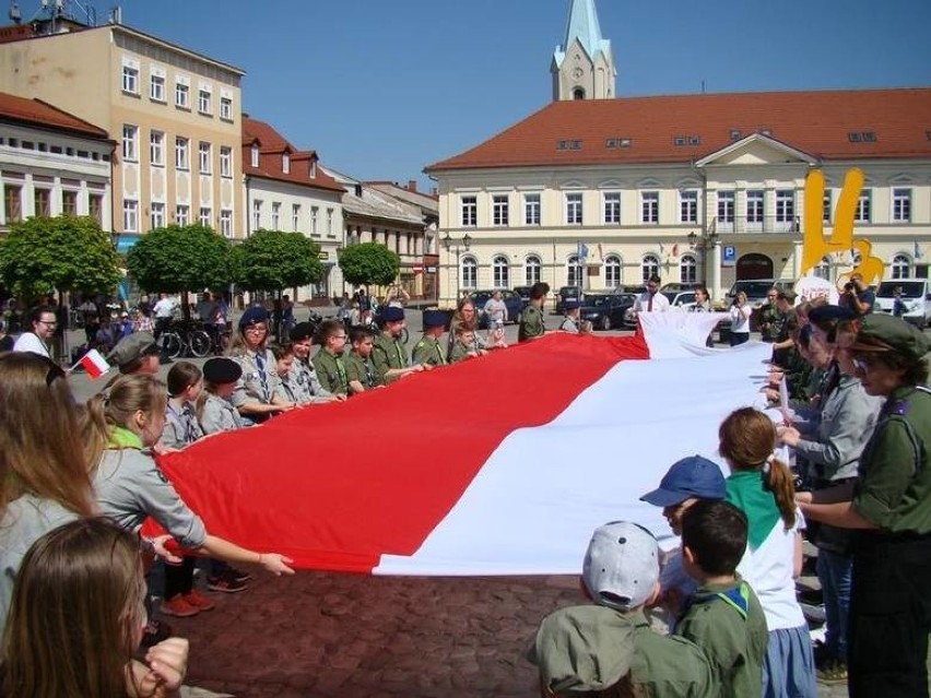 Biel i czerwień w majowy weekend w Oświęcimiu