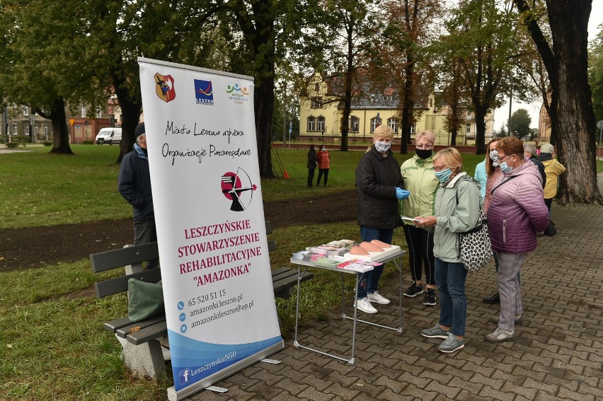 Ponad dwa tysiące sadzonek żonkili w Lesznie