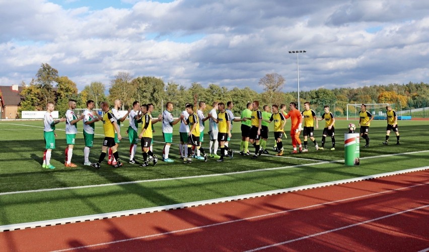 LKS Dąb BOSiR Barcin - LTP Lubanie 2:1 w 10. kolejce 5. ligi kujawsko-pomorskiej [zdjęcia] 