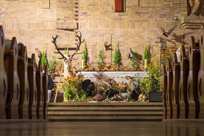 Msza hubertowska w Chodzieży: Uroczystość w kościele pw. Nawiedzenia Najświętszej Marii Panny