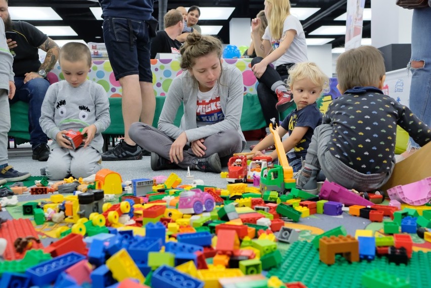 Targi Happy Baby 2018 w Poznaniu. Darmowe warsztaty dla rodziców, porady i spotkania z ekspertami 