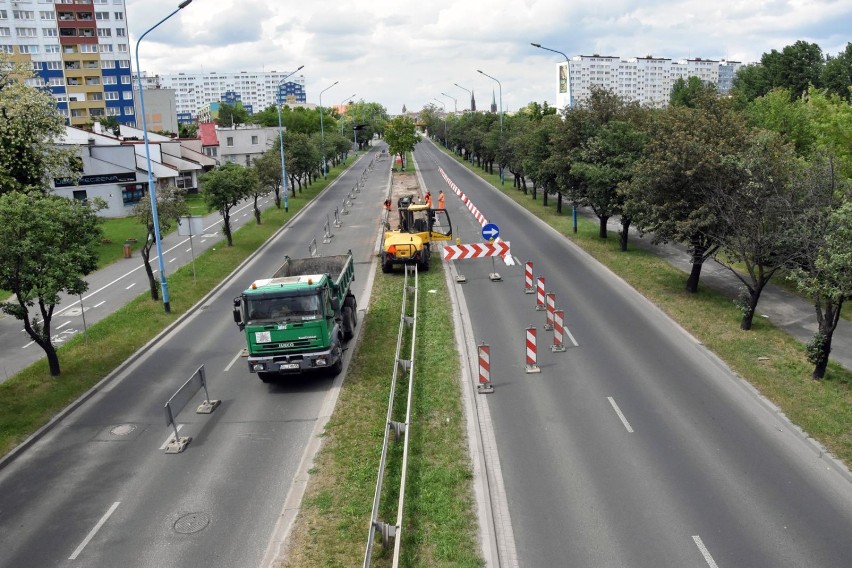 Trwa również modernizacja ulic Marsa, Żołnierskiej i...