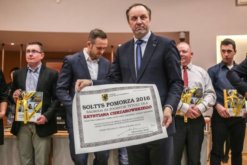 Sołtys Pomorza i Sołectwo Roku. Krystian Chrzanowski, sołtys Tawęcina odebrał nagrodę FILM, FOTO
